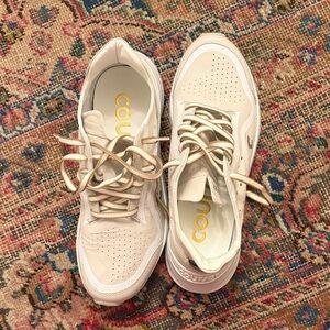 courser Women's Beige Sneakers